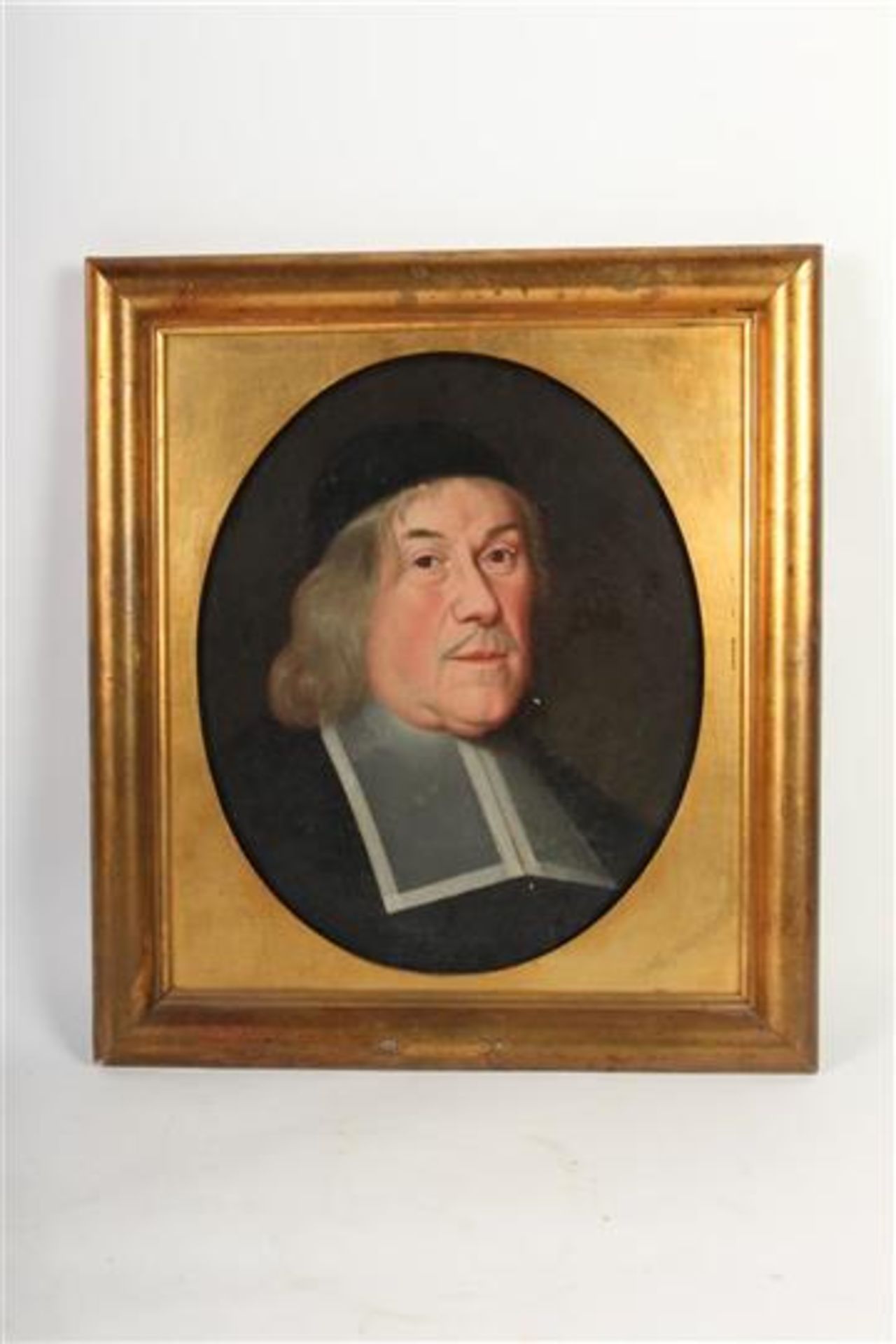 Schilderij olieverf op doek, 'Portret van een man', niet gesigneerd, verso op spieraam: 'Vornelis