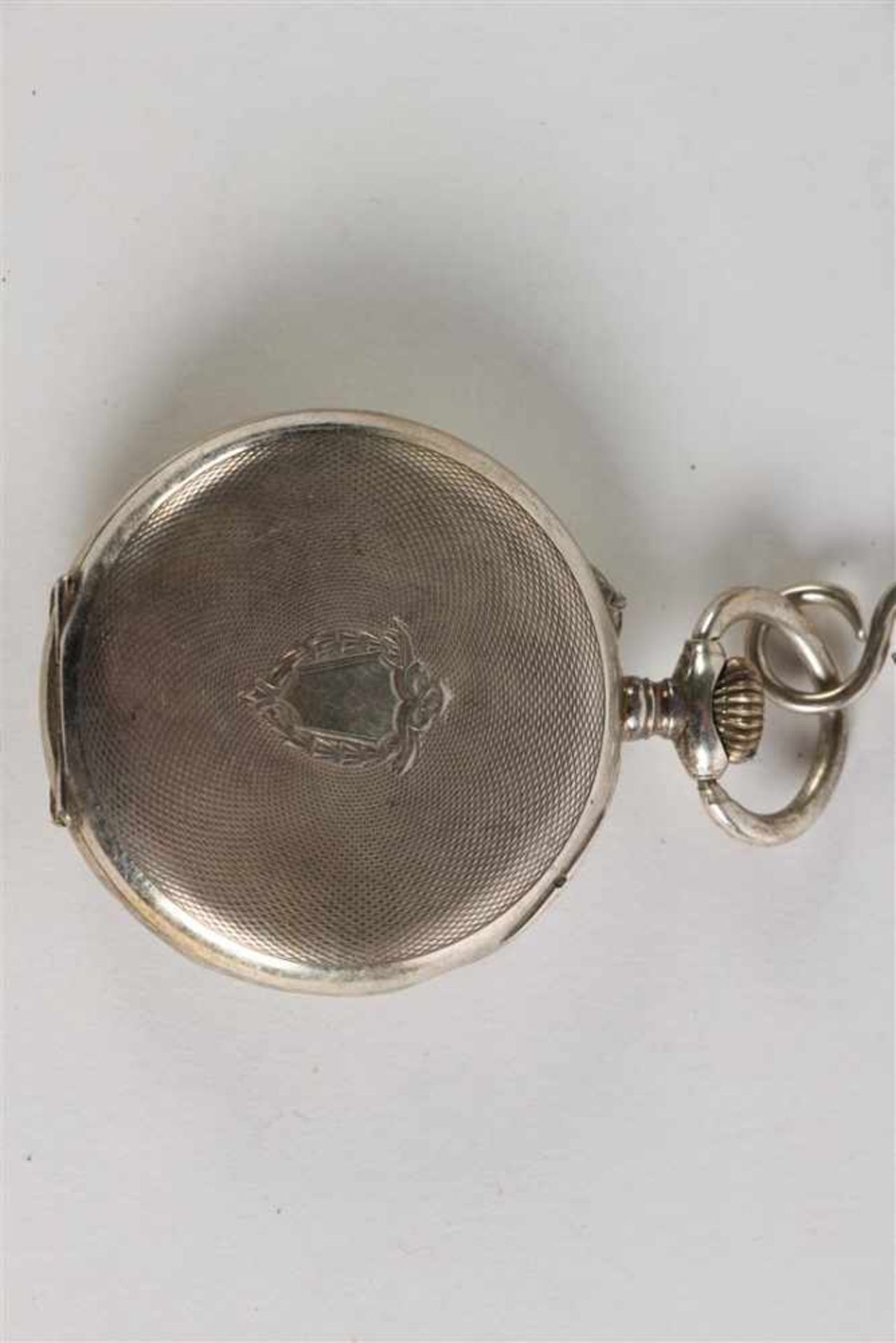 Zeeuwse chatelaine met horloge en sleutel gedecoreerd met paard en koe. L: 34 cm. - Bild 3 aus 4