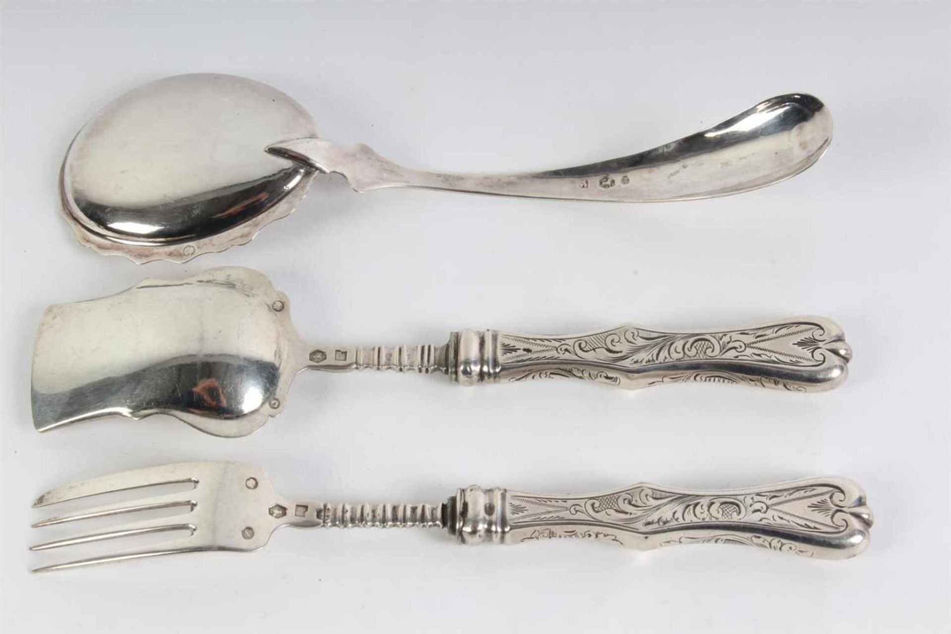 Lot divers zilver w.o. gembercouvert, theezeef en vorkjes, 19e/20e eeuw. - Bild 5 aus 7