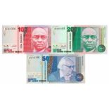 Cape Verde. Escudos. Bankbiljet. 1989, 1992. - UNC. (Pick. 57-58, 64). Lot 3 notes. - UNC. Cape