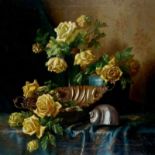 Edward van Rijswijck (1871-1936) Still life with yellow roses and a conch. Signed lower right. Doek