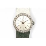 A 18 krt white gold ladies' wrist watch. Manual winding. Brand Omega, model De Ville, Ref. 811.746.