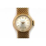 A 18 krt yellow gold ladies' wrist watch. Manual winding. Brand Longines. Yellow gold bracelet with