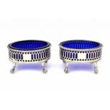 A pair of Sterling silver salt cellars. Hallmarked in London, 1771. Maker's mark Robert & David