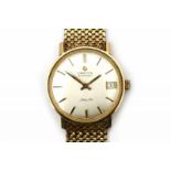 A 14 krt yellow gold wrist watch. Automat. Brand Certina, model New Art. Separate date index.