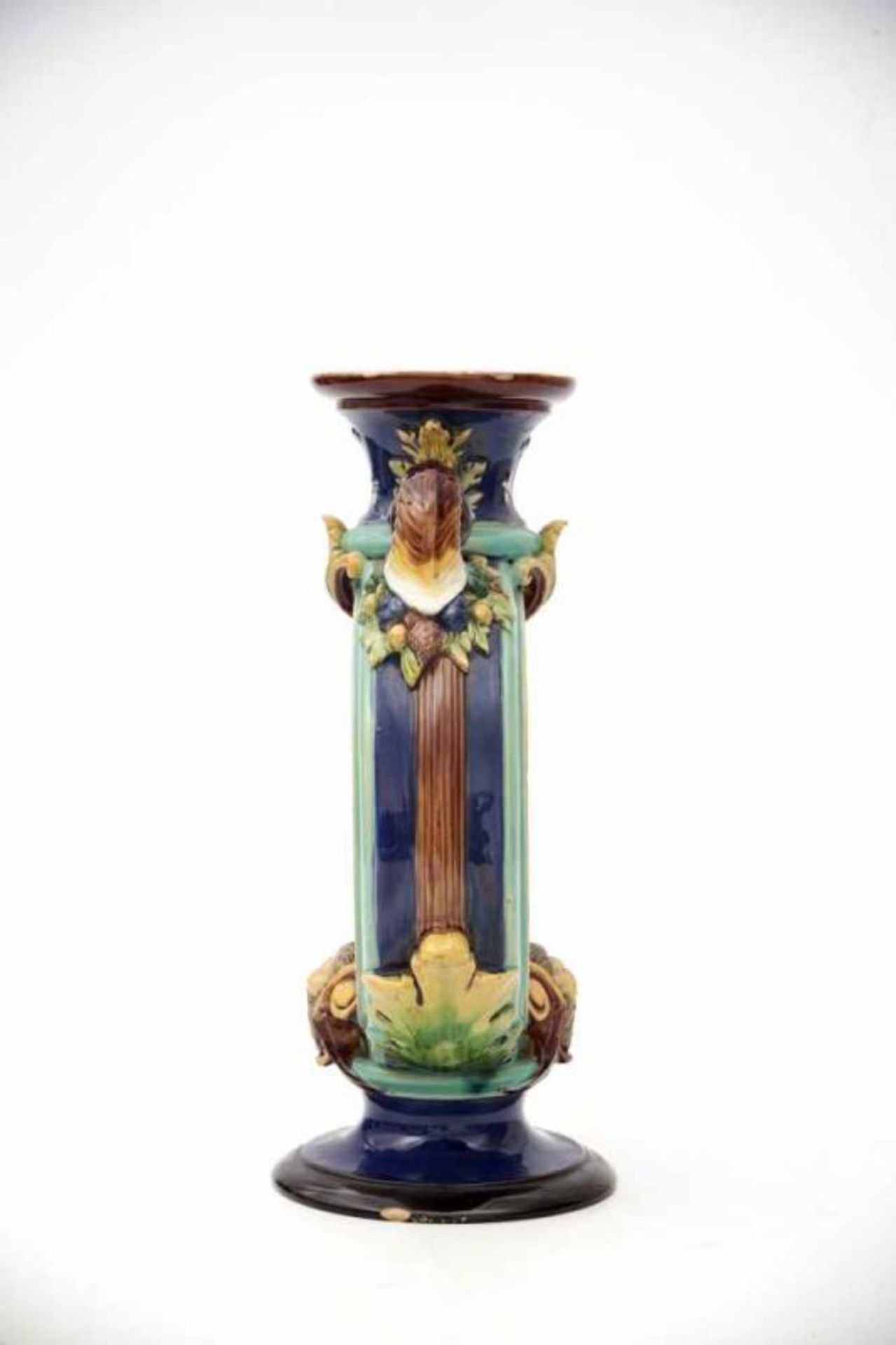 Majolikafabrik Wilhelm Schiller & Sohn, Obergrund, Bohemia A moulded ceramic vase with central - Bild 4 aus 5