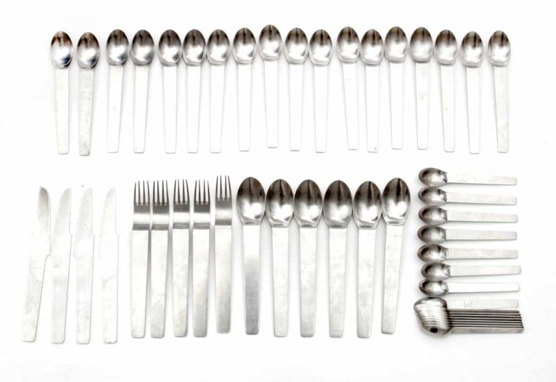 Jørgen Møller (1930-2011) Part of a stainless steel cutlery set, comprising: six large spoons, five - Image 4 of 4