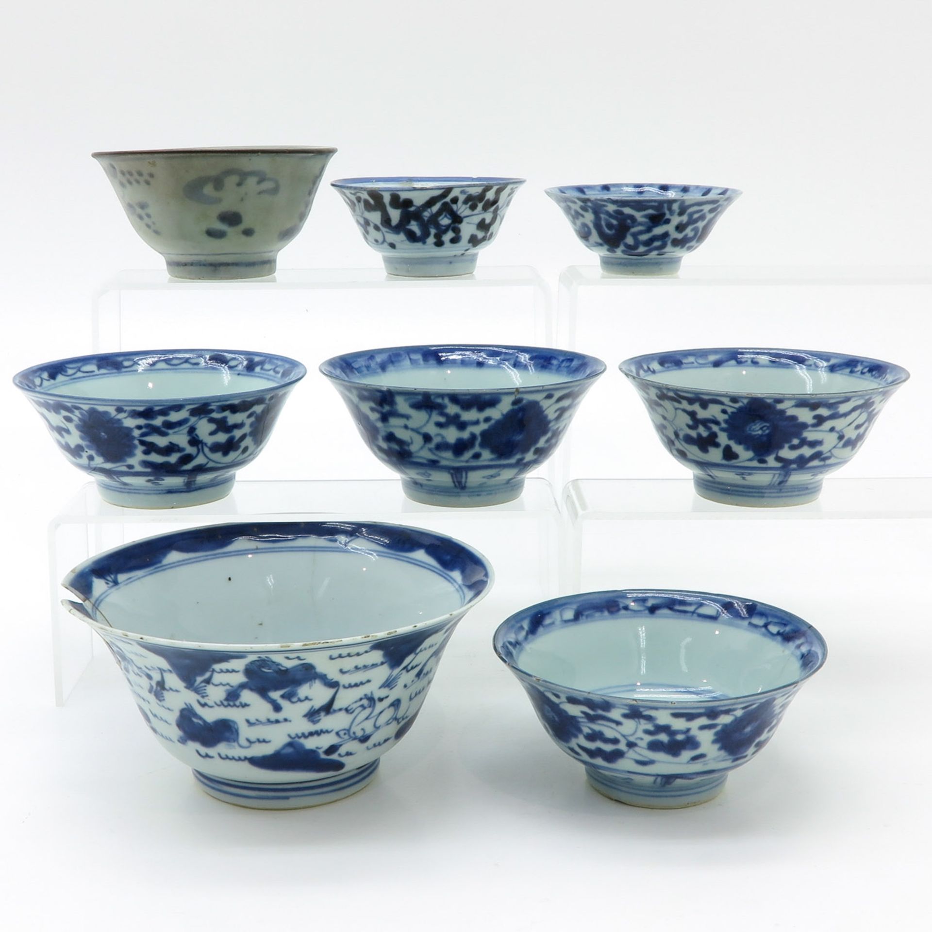 Diverse Lot of Blue and White Decor Bowls - Bild 3 aus 6