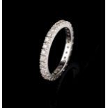 A diamond eternity ring Set in platinum with 30 brilliant cut diamonds (ca. 0,30ct) USA, 20th