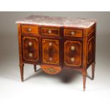 A D. Maria (1777-1816) commode Rosewood With thornbush friezes Two long and three short drawers,