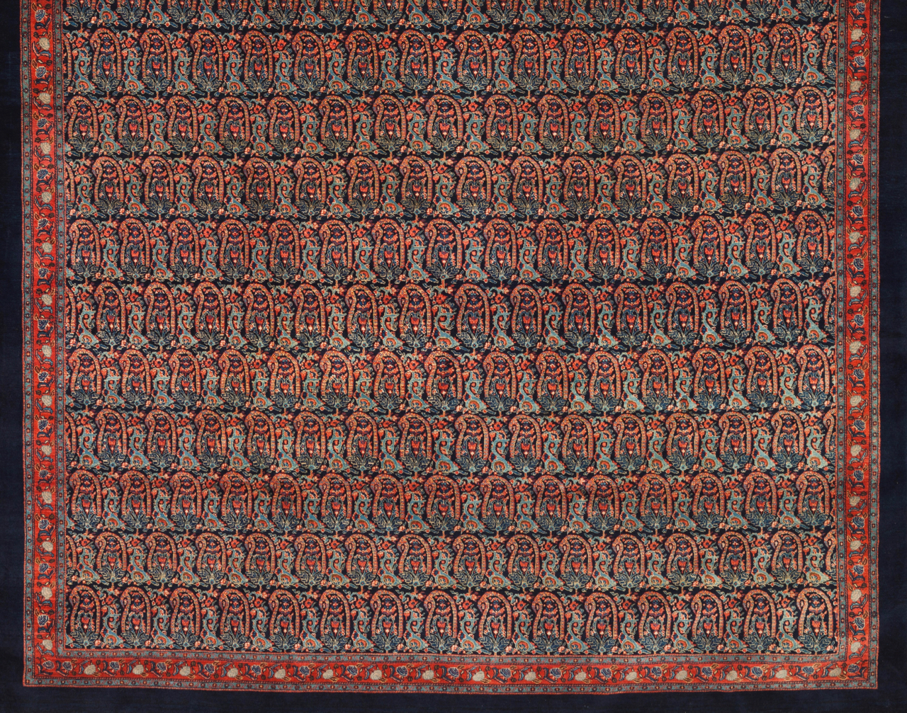 A Kashkai Miri carpet, Iran Cotton and wool Geometric decoration in blue and red 297x224 cm