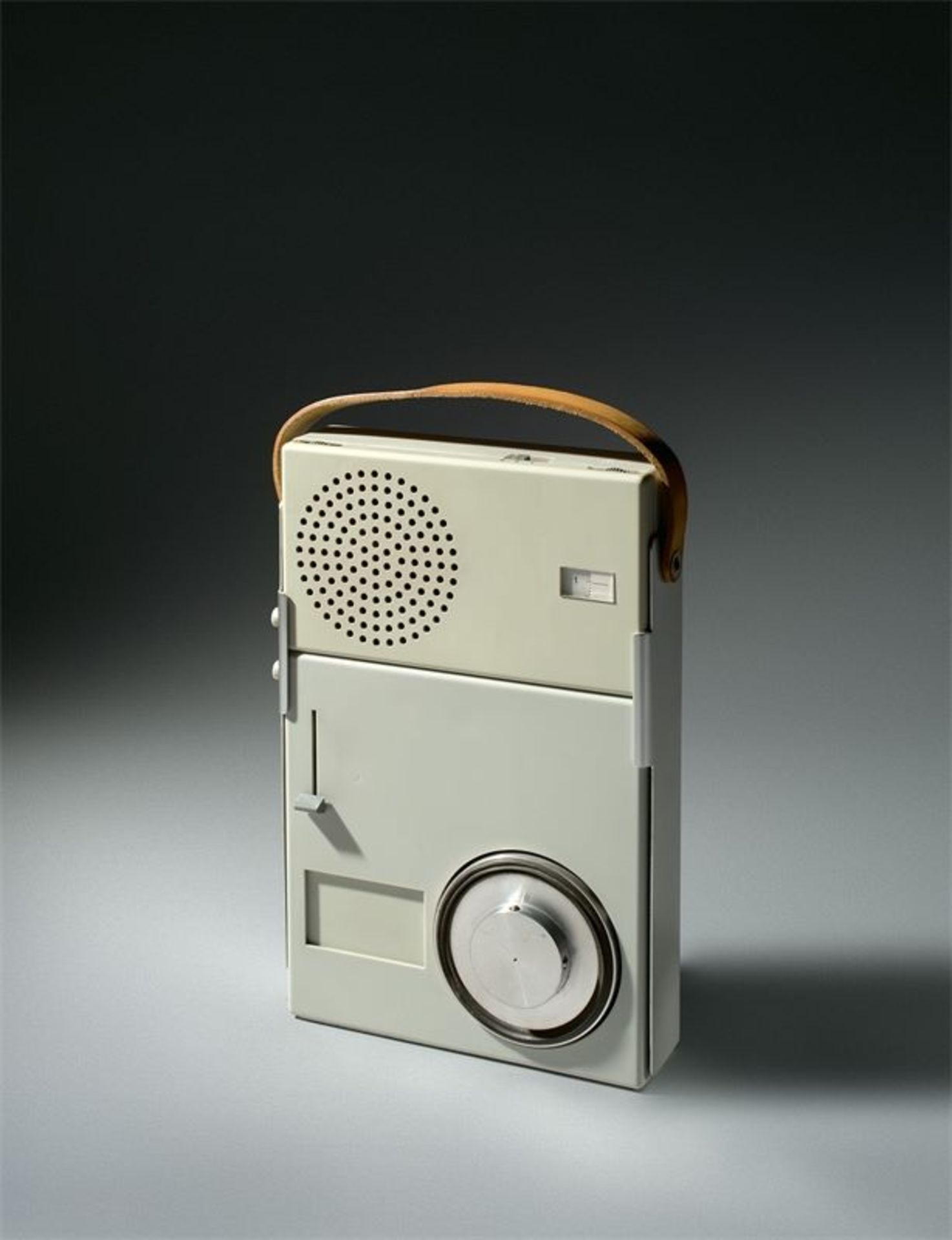 Dieter Rams (Wiesbaden 1932 – lebt in Kronberg) Phono-Transistor TP 1 (Taschen-Transistorradio T 4