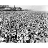 Weegee (d.i. Arthur H. Fellig) (Solotschiw b. Lemberg 1899 – 1968 New York) Coney Island. 1940