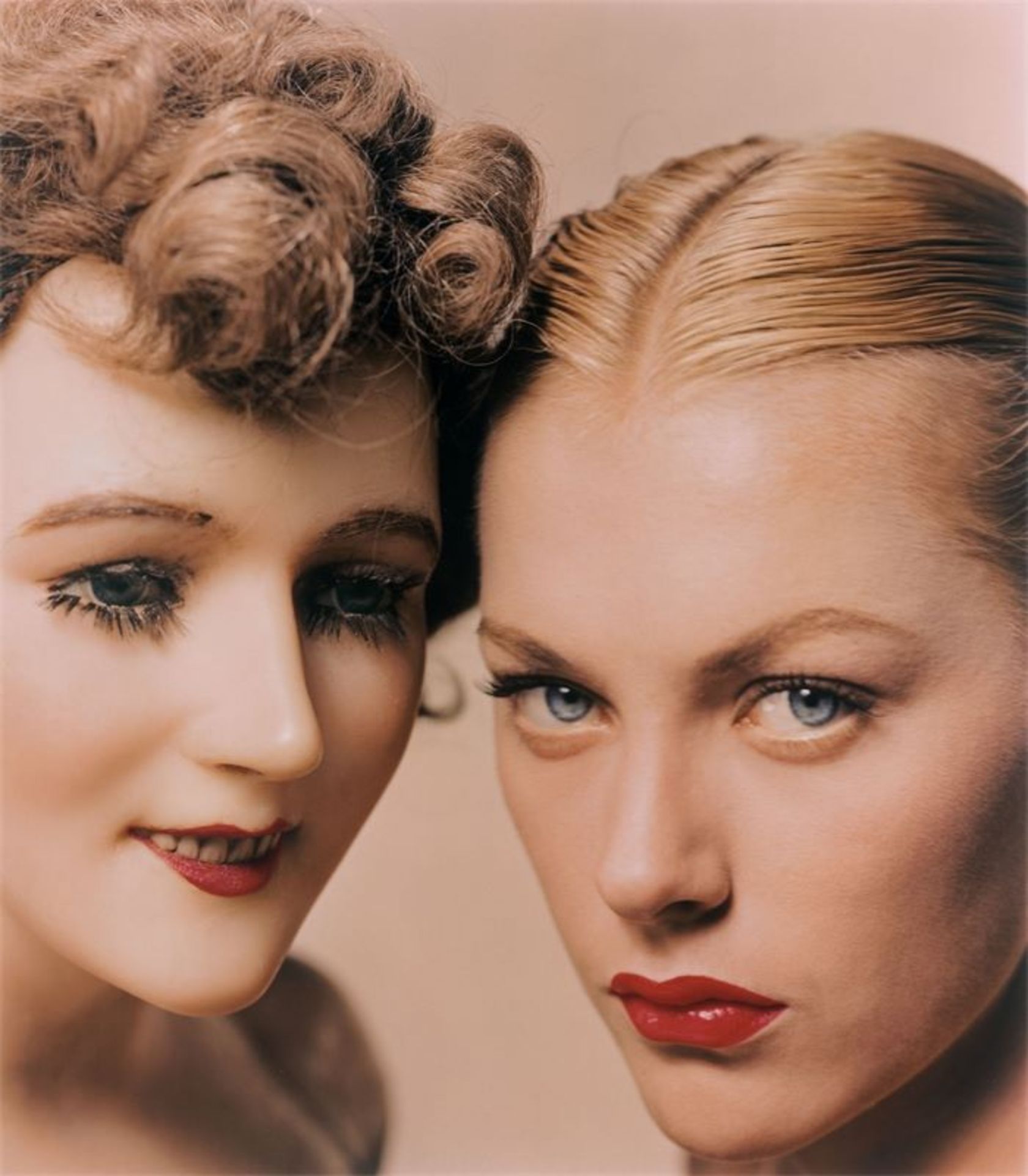 Erwin Blumenfeld (Berlin 1897 – 1969 Rom) Model and Mannequin. Cover Study. New York. 1945