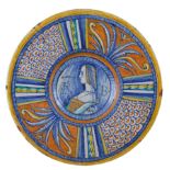 PIATTO IN MAIOLICA POLICROMA, FORNACE DELL'ITALIA CENTRALE, XVI SECOLO