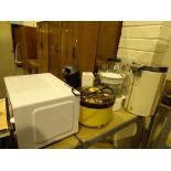 Block set of knives Kenwood slow cooker steamer Philips Senseo coffee maker microwave etc