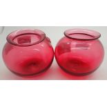 Pair of cranberry glass pots H: 6 cm