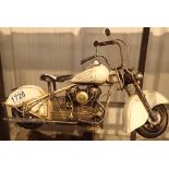 Tin plate Harley Davidson style motorbike L: 36 cm