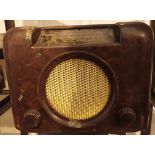 Vintage bakelite desk radio