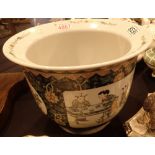 Large Chinese style planter H: 23 cm