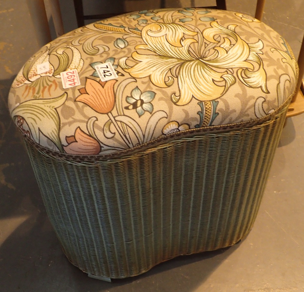 Lloyd Loom linen basket with upholstered top