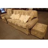 3 + 1 two piece suite in excellent condition settee L: 208 cm