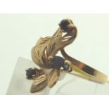 18ct gold sapphire flower ring size M
