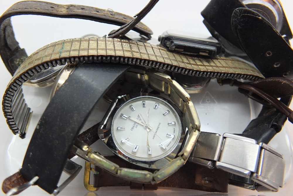 Box of wristwatches including mechanical