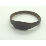 2nd/4thC Roman bronze ring with inscription
