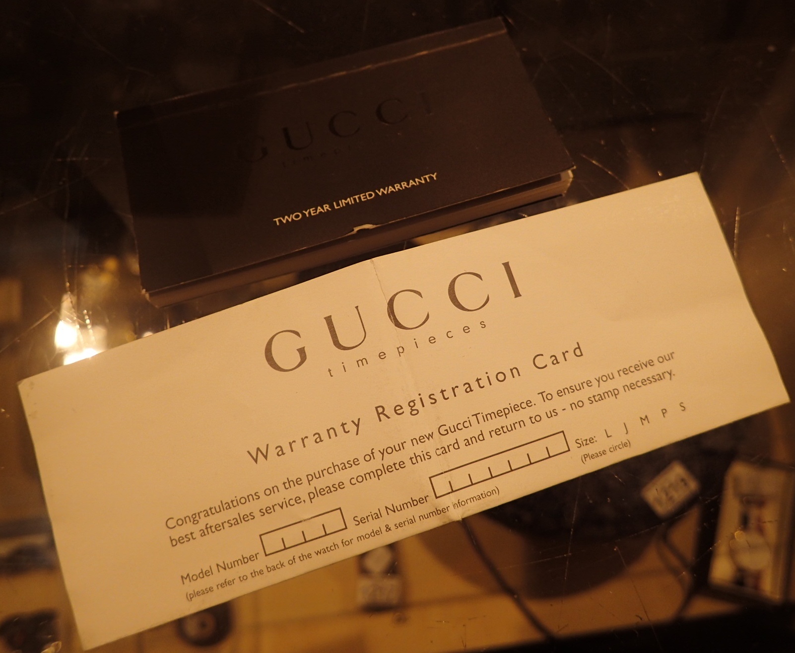 Ladies genuine Gucci bangle wristwatch with box and booklet CONDITION REPORT: This - Image 2 of 3