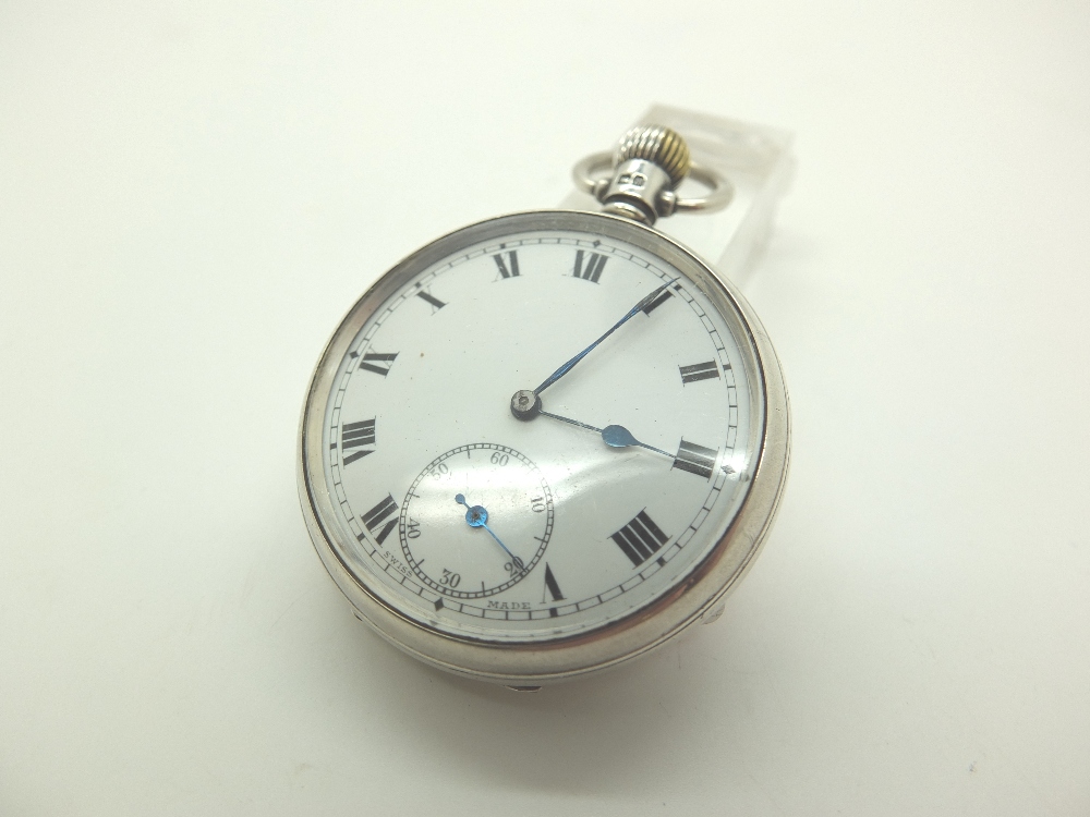 Hallmarked silver crown wind pocket watch with subsidiary seconds