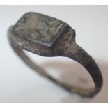 2nd/4thC Roman bronze childs ring