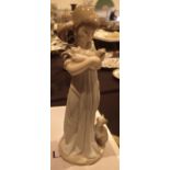 Lladro Girl with Kittens figurine H: 20 cm