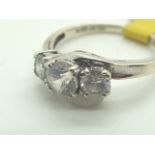 9ct white gold three stone ring size K