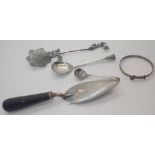 Wooden handled miniature trowel and other silver items
