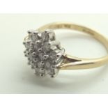 9ct gold diamond ring with 0.