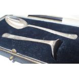 Cased silver childs pusher and spoon assay Sheffiled 1931