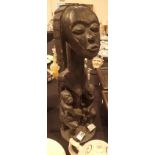 Large hand carved ebonised African mother with children figurine H: 60 cm