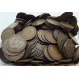 Box of approximately 300 UK pennies 1904 - 1950