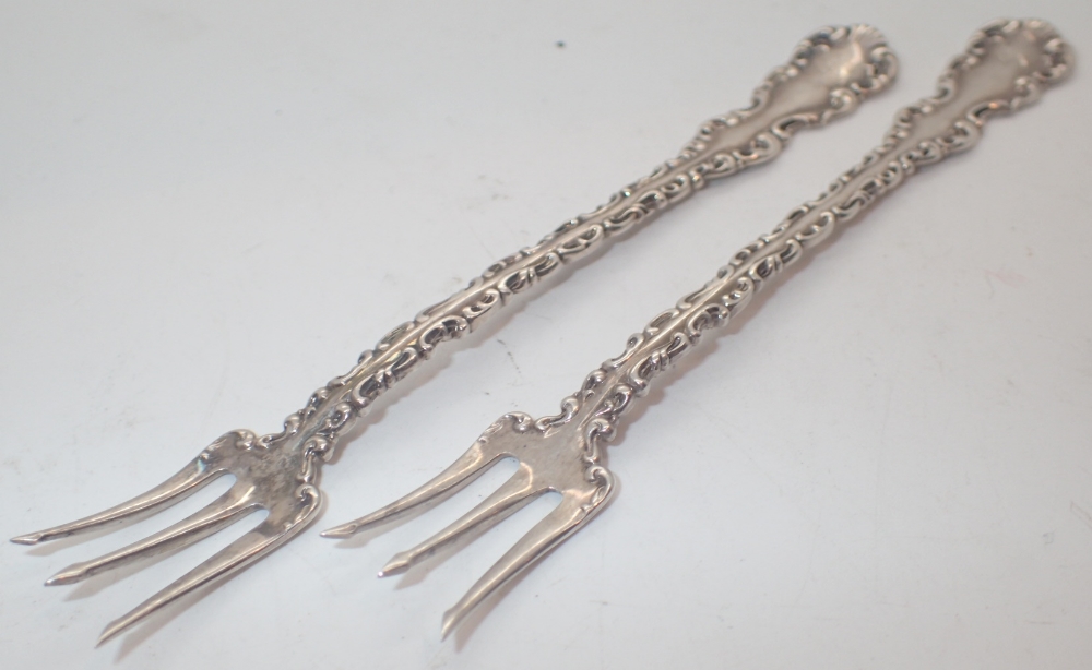 Pair of American sterling silver cocktail forks patent 1891 30g