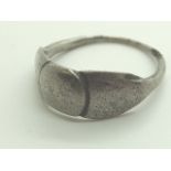 2nd/4thC Roman silver ring