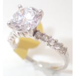 925 silver fancy solitaire ring size N