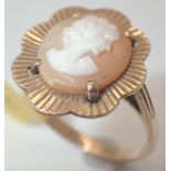 9ct gold vintage cameo ring size O