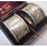 Boxed pair of napkin rings assay Sheffield 1900