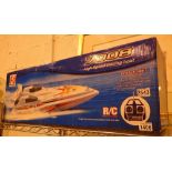 Blue Streak radio controlled racing boat 7008