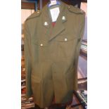 Military Kings Rifles no 2 dress uniform 1980 pattern with cap H: 182 cm waist: 92 cm chest: 108 cm