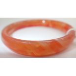 Circular jade bangle D: 7.