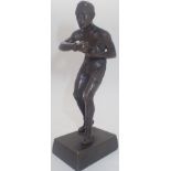 Early cast bronze of a boxer H: 14 cm