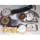 Box of mechanical wristwatches