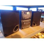 CDX 500 mini hifi system tape digital CD/radio with speakers